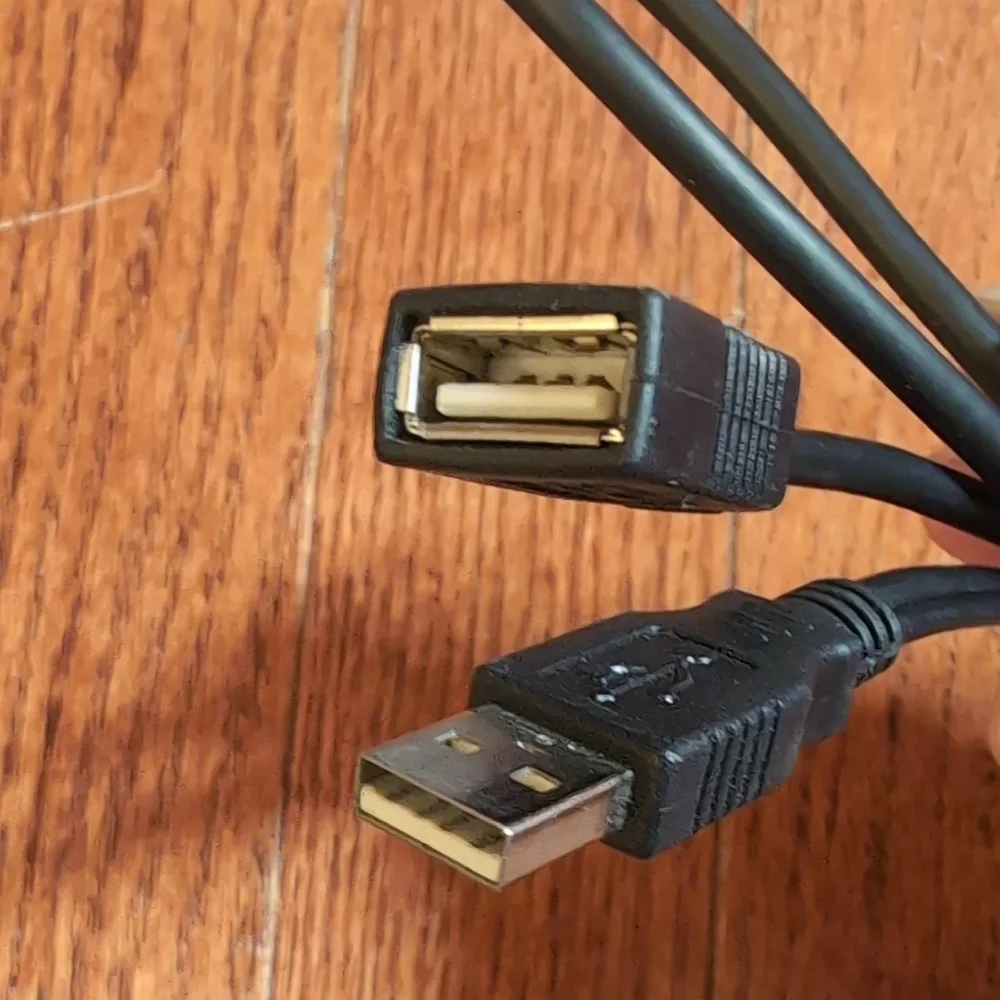 Starcom USB Y Cable Black Model YC150B